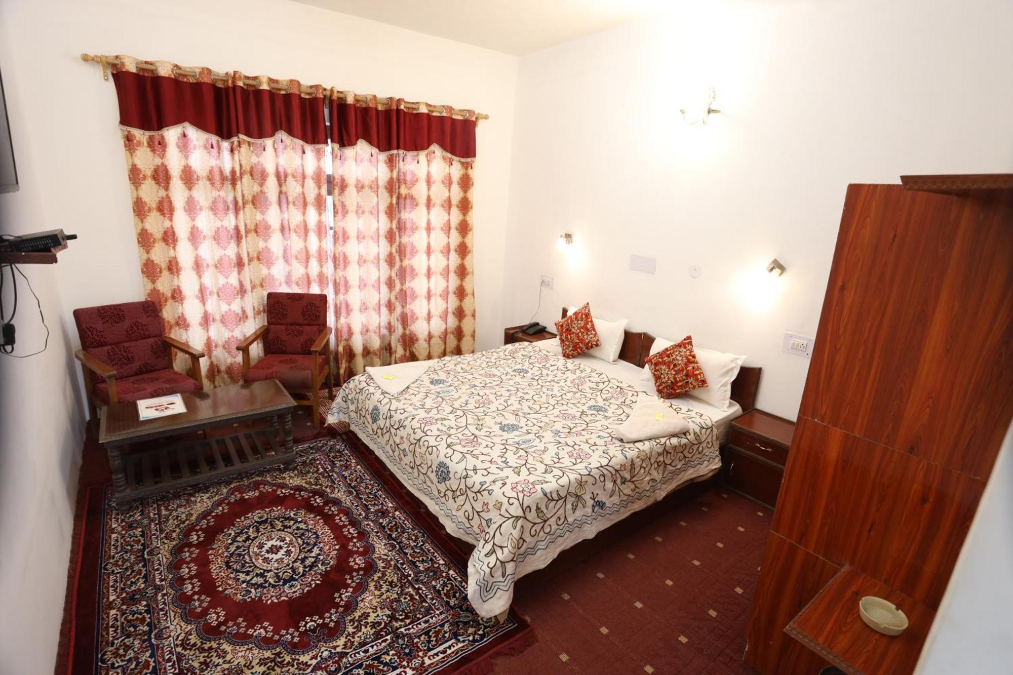 Hotel Jan Palace เลห์ ภายนอก รูปภาพ