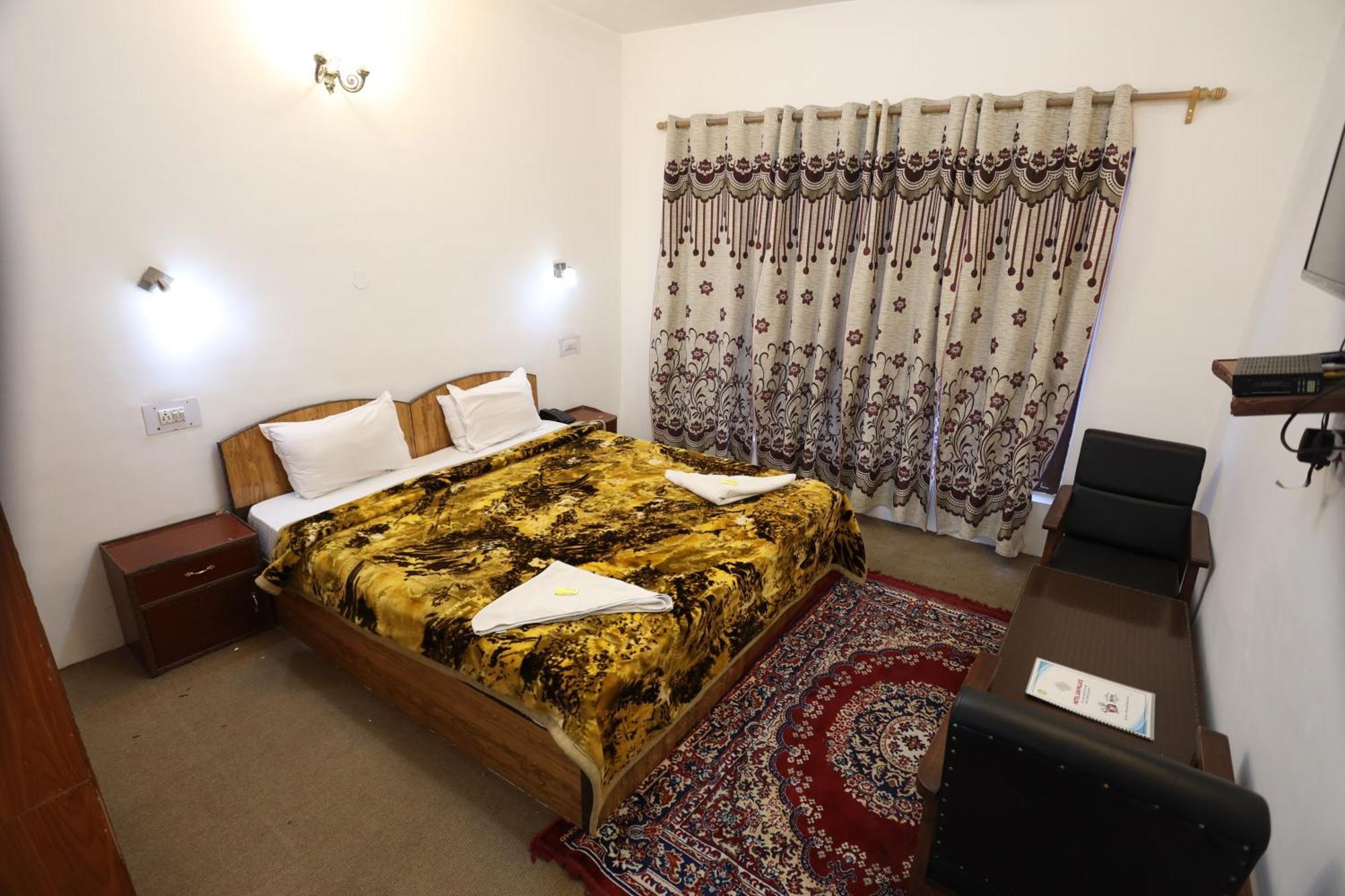 Hotel Jan Palace เลห์ ภายนอก รูปภาพ